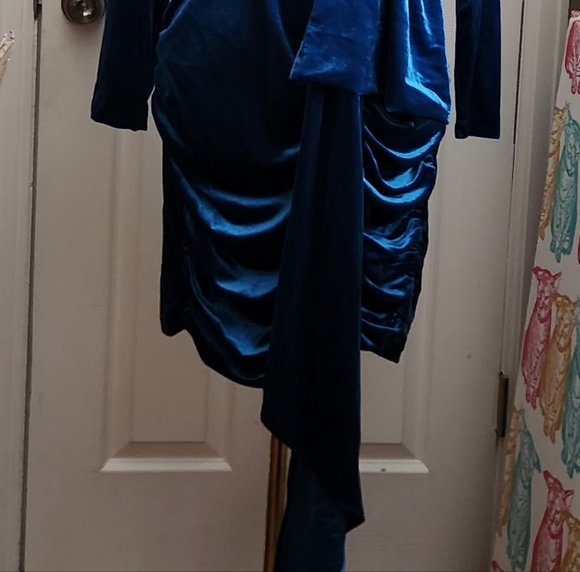 NWT -  NY&CO Blue Velvet dress (S) - Picture 9 of 11